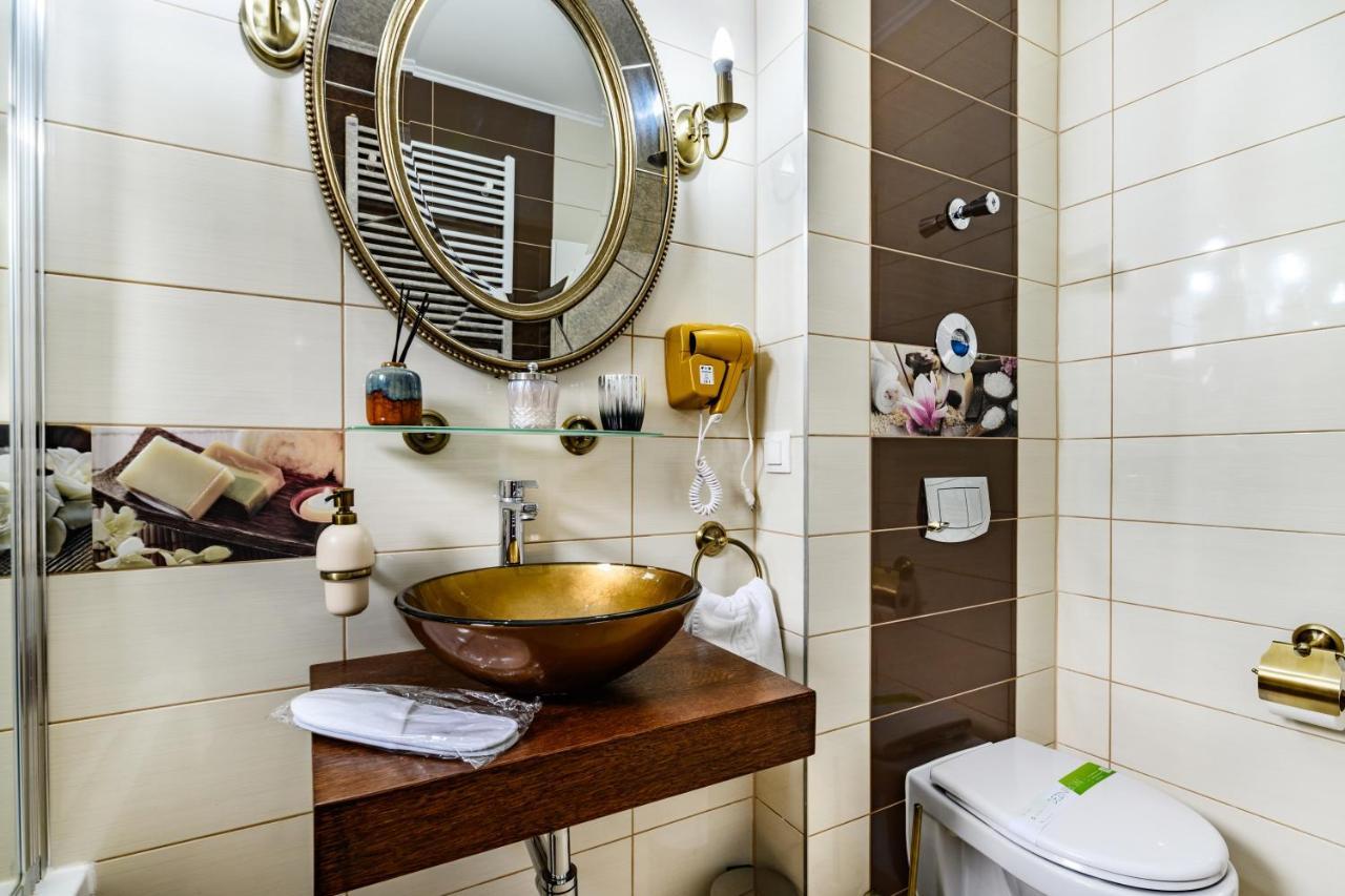 Luxury Apartment Avantgarden 3 Брашов Екстериор снимка
