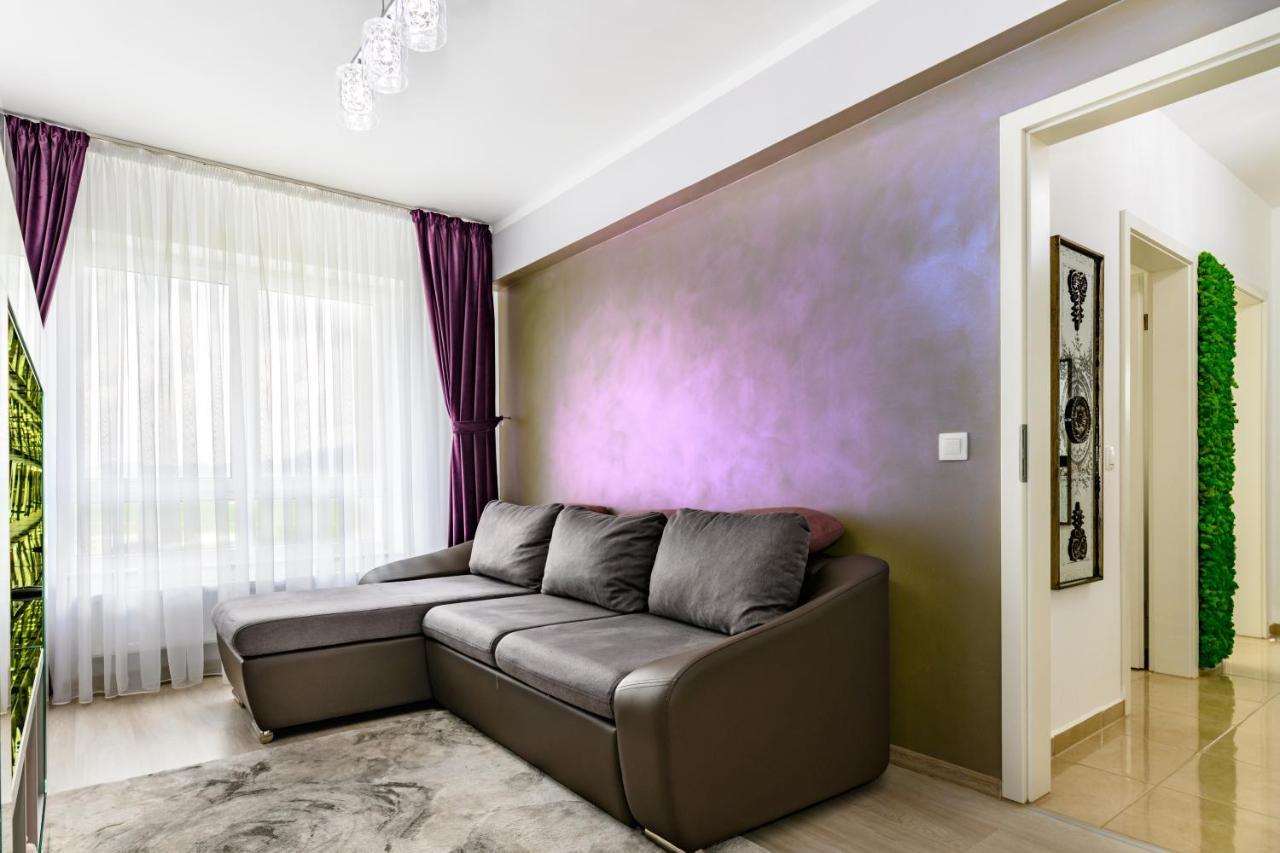 Luxury Apartment Avantgarden 3 Брашов Екстериор снимка