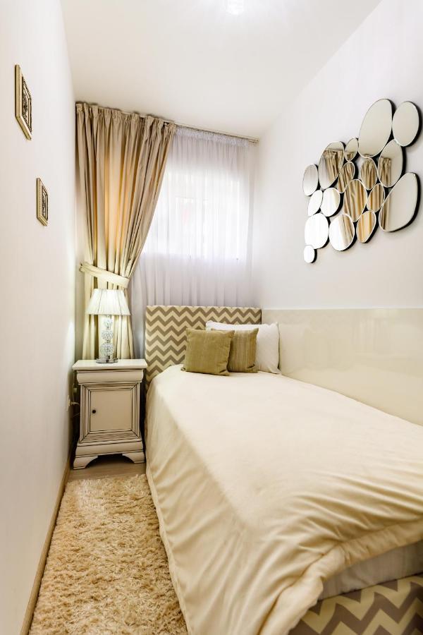 Luxury Apartment Avantgarden 3 Брашов Екстериор снимка